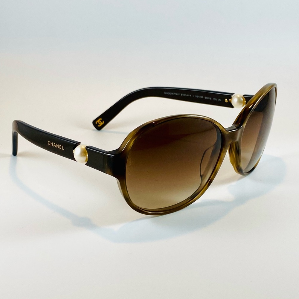 CHANEL Pearl Sunglasses 5131-H-A Brown Tortoise
